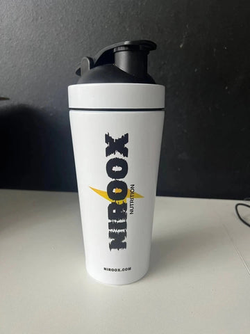 BioTech USA Iso Whey Zero Laktosefreis Eiweiß 2 x 908g Dose + Bonus - NirooX NutritionBioTech USA